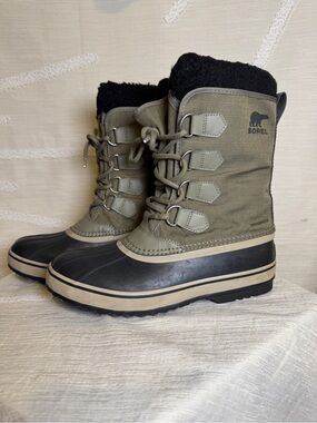 Sorel Men’s 1964 Pac Nylon Waterproof Snow Boots Sage Size 7.5